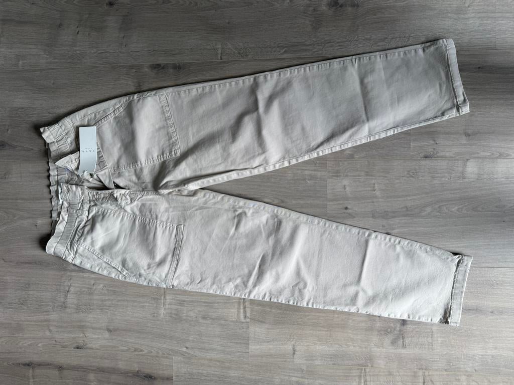 Yaya beige broek, Ophalen of Verzenden, Zo goed als nieuw, Overige kleuren, W28 - W29 (confectie 36)