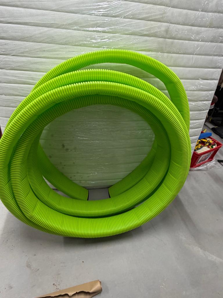 Ubbink AE 55SC flexibele buis 14 meter, Doe-het-zelf en Verbouw, Buizen en Afvoer, Ophalen, Overige materialen, 6 meter of meer