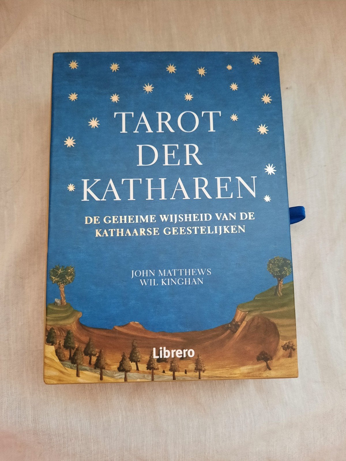Tarot der Katharen: De geheime wijsheid van de Katharen, Tarot of Kaarten leggen, Ophalen of Verzenden, Zo goed als nieuw, Instructieboek