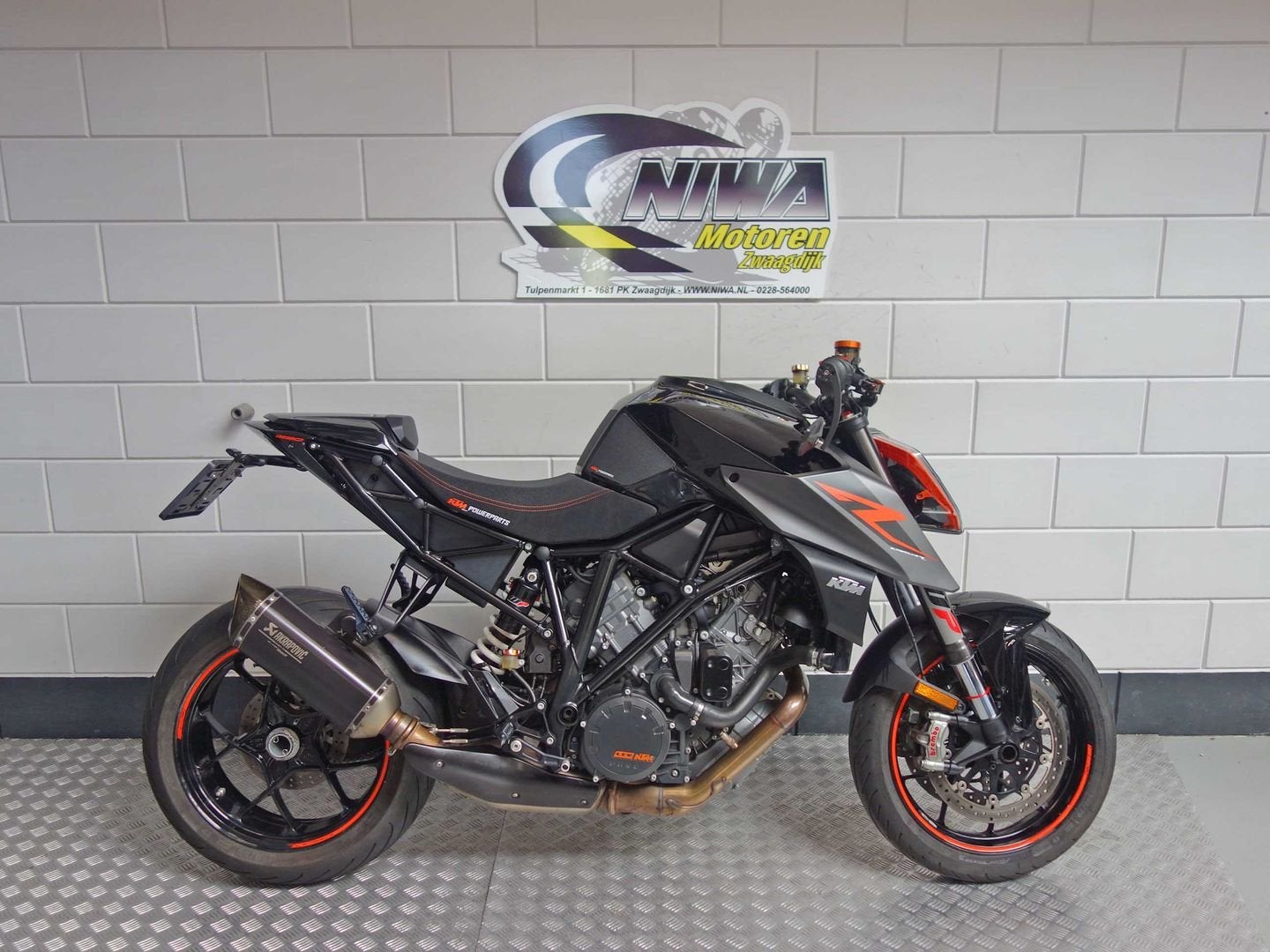 KTM 1290 SUPER DUKE R, 2 cilinders, KTM, Motorrijbewijs A, Bedrijf