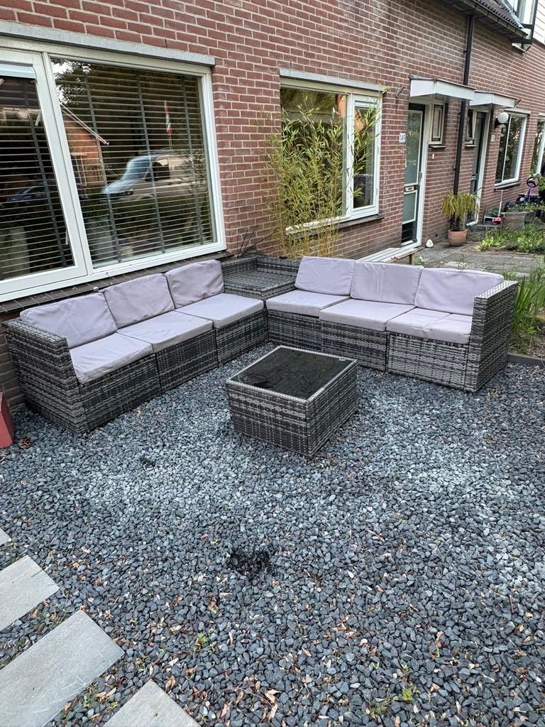 Zo goed als nieuwe loungeset met lichtgrijze kussens, Ophalen, Meer dan 8 zitplaatsen, Zo goed als nieuw, Loungeset
