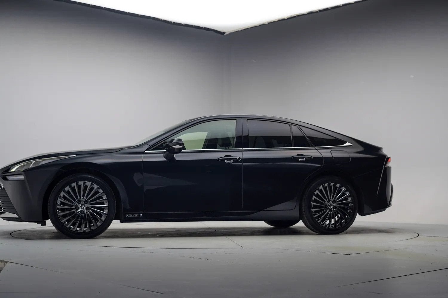 Toyota Mirai Launch Edition [ Panorama Leder Adapt.cruise St, Auto's, Automaat, 0 cilinders, Gebruikt, Mirai