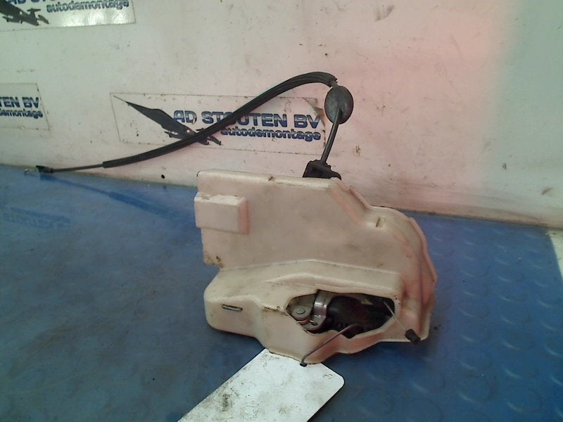 Portierslot Links Achter Volkswagen Touran (1T1/T2) 2007, Gebruikt, Volkswagen, Volkswagen AG, Kundenbetreuung@volkswagen.de