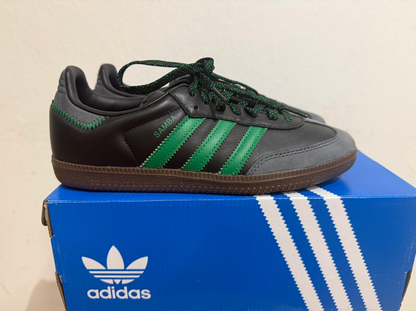 Te koop nieuwe Adidas Samba OG maat 38, Nieuw, Ophalen of Verzenden, Sneakers of Gympen, Postlaan