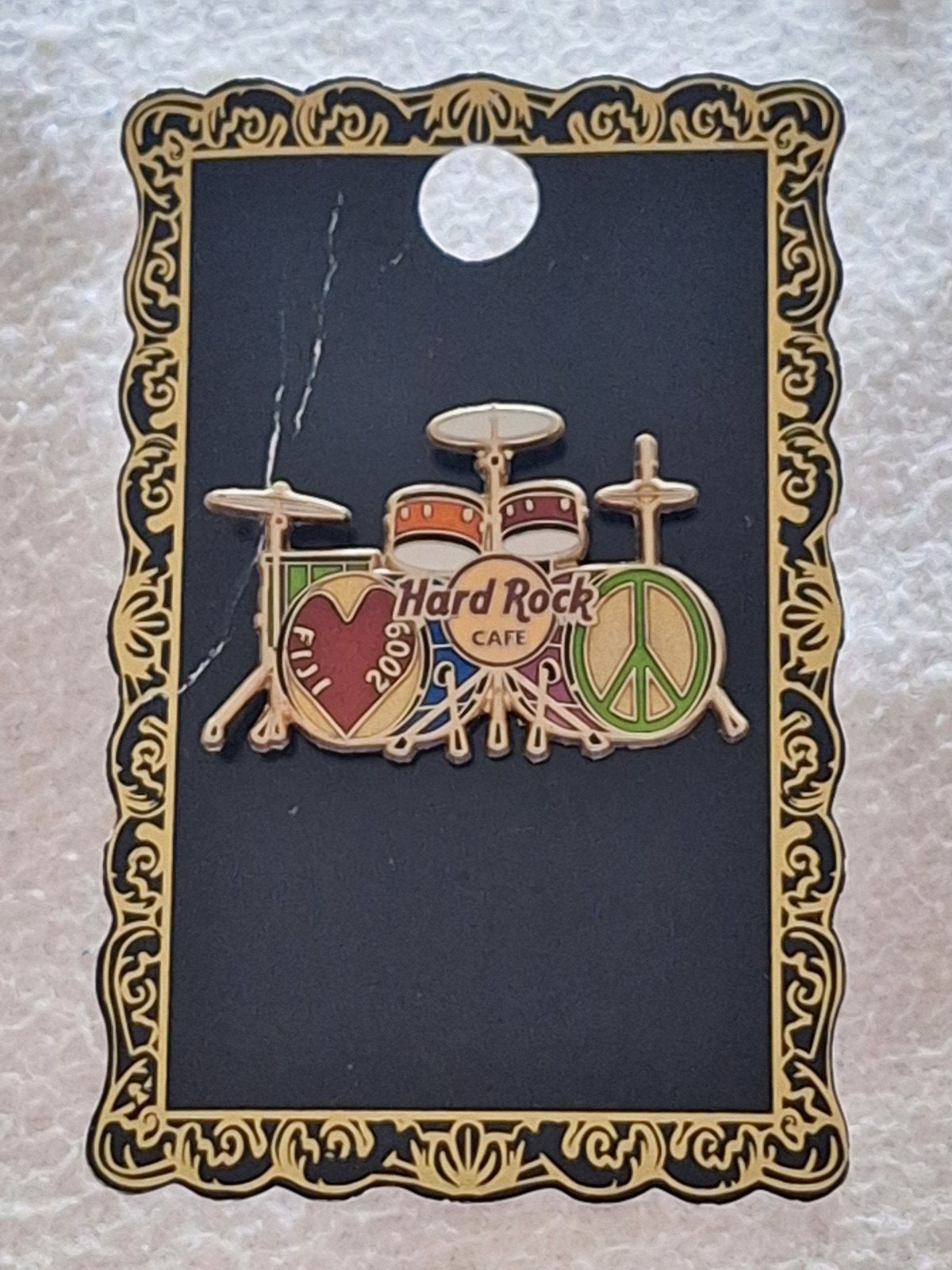 Hard Rock Cafe : FIJI , Unieke Emaille Pin, Verzenden, Zo goed als nieuw, Merk, Speldje of Pin