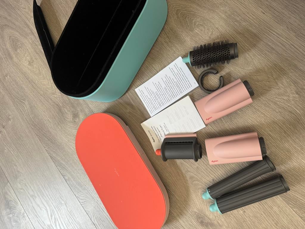 Dyson airwrap opzetstukken, Ophalen, Zo goed als nieuw, Föhn of Haardroger