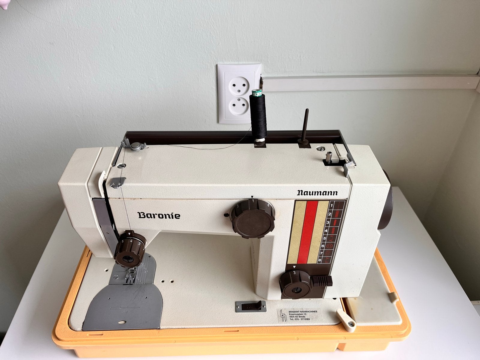 Naumann Baronie Naaimachine - Vintage en Functioneel, Hobby en Vrije tijd, Ophalen, Gebruikt, Naaimachine, Overige merken
