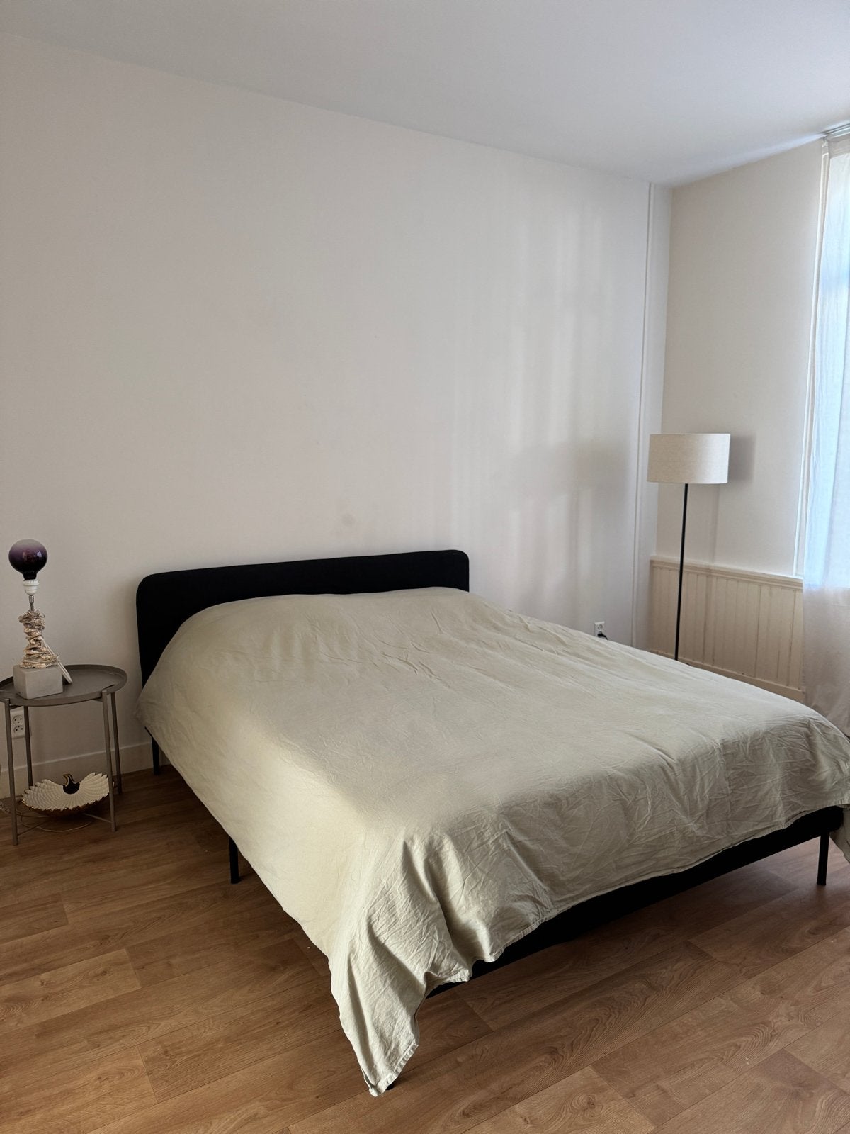 Moet weg - Ikea Slattum bed - Zgan, Ophalen, Zwart, Tweepersoons, 140 cm