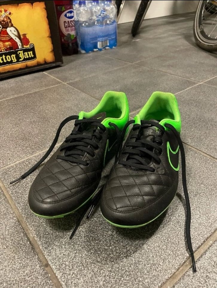 Zwart/groen paar rugby/voetbalschoenen - Nike, Nieuw, Ophalen of Verzenden, Sportschoenen, Zwart