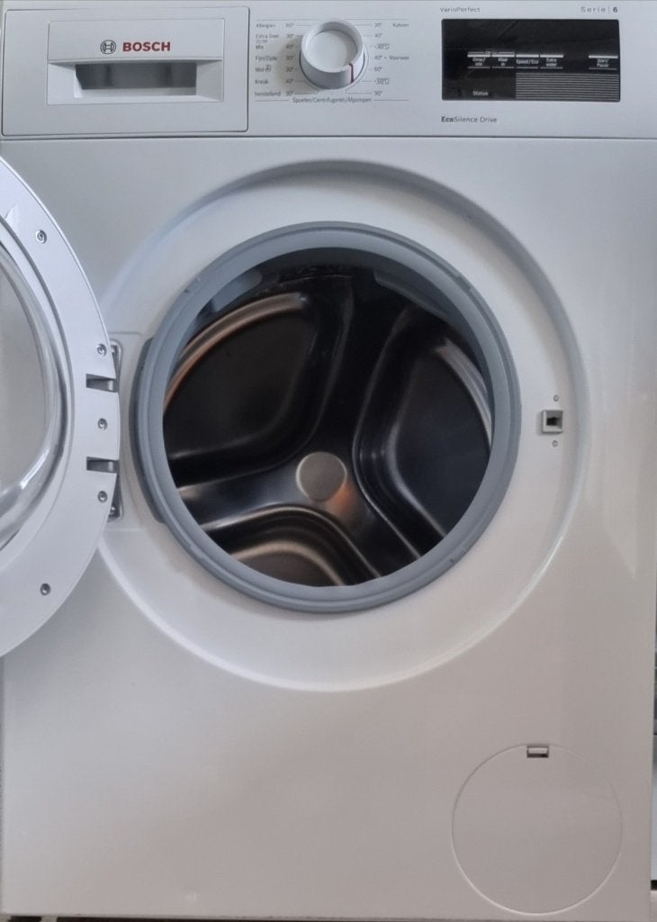 Wasmachine Bosch serie6 7Kg/1400toeren/A+++, Witgoed en Apparatuur, Wasmachines, Ophalen, Zo goed als nieuw, Voorlader, 85 tot 90 cm