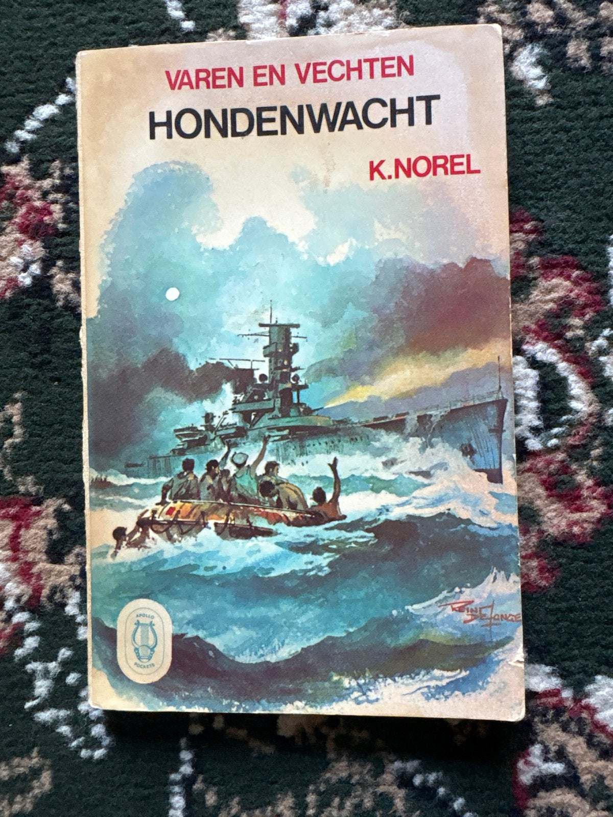 Varen en Vechten: Hondenwacht - K. Norel (Tweede Wereldoorlo, Ophalen of Verzenden, Tweede Wereldoorlog, Gelezen, Marine