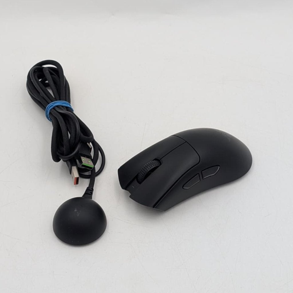 Razer DeathAdder v4 Pro draadloze gaming muis - Nieuwstaat, Computers en Software, Muizen, Razer, Zo goed als nieuw, Support@razer.com