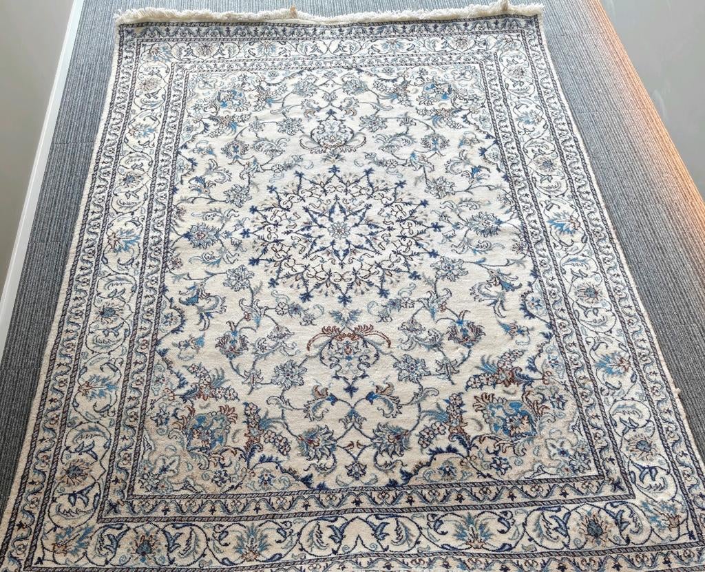 Handgeknoopt Perzisch tapijt Nain — 240 x 170 cm — wol/zijde, Ophalen, Gebruikt, Blauw, 150 tot 200 cm
