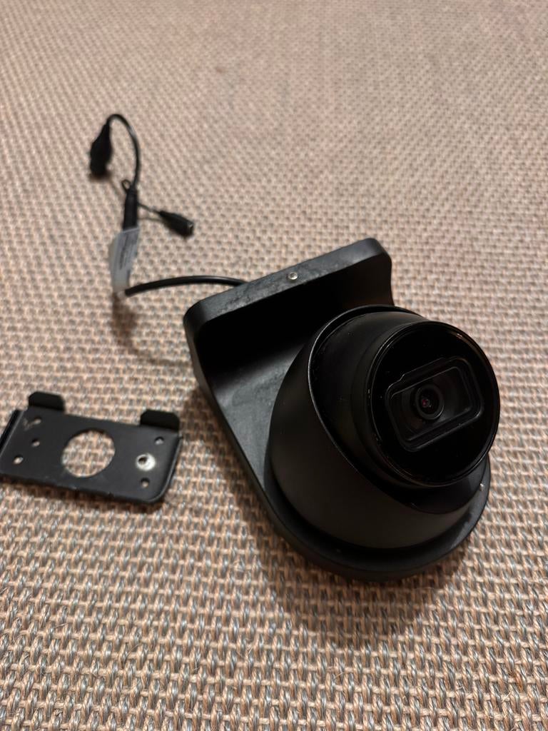 Dahua IP Camera DH-IPC-HDW3841EM-S-S2-B, Audio, Tv en Foto, Videobewaking, Ophalen of Verzenden, Zo goed als nieuw, Buitencamera