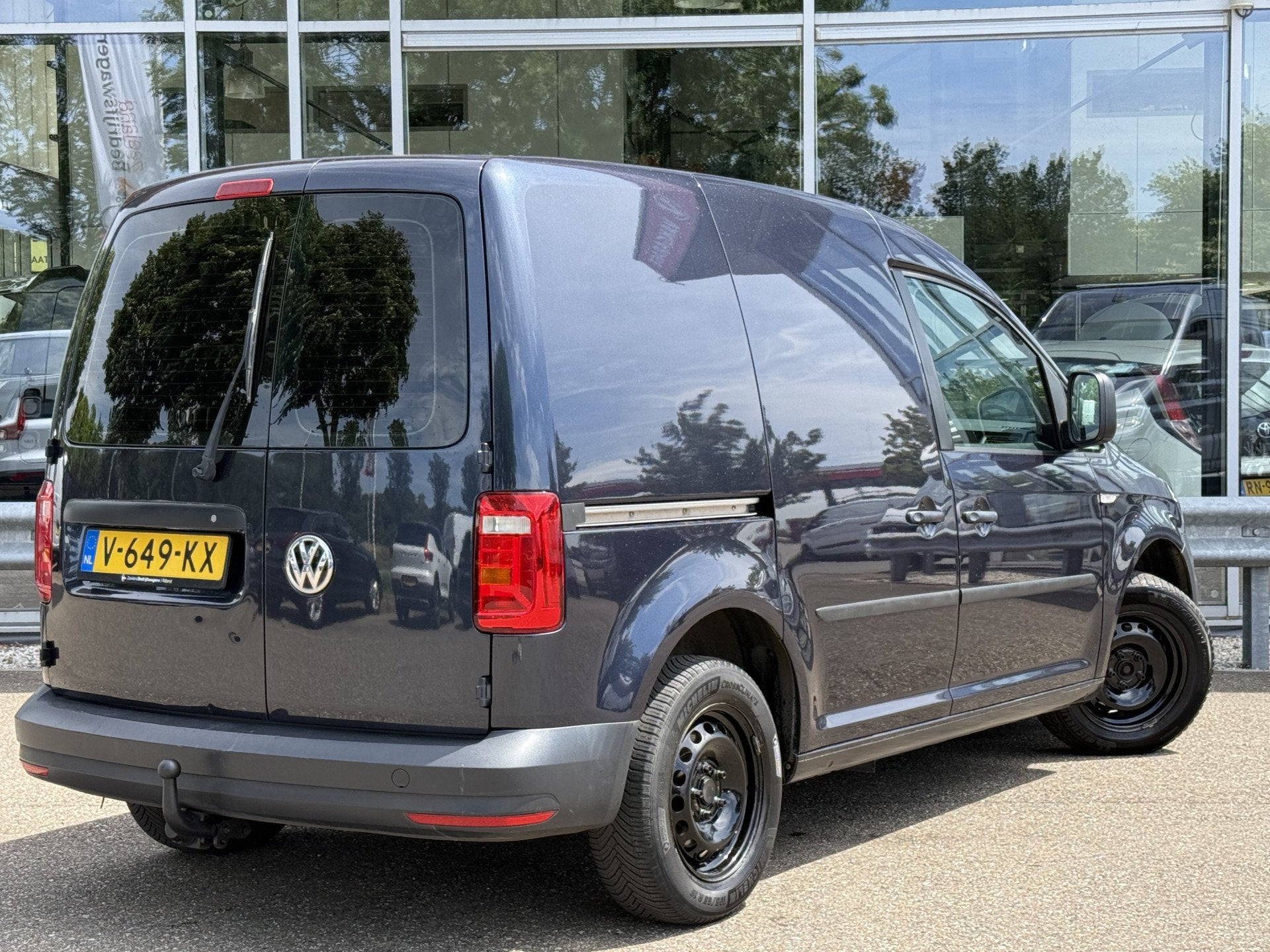 Volkswagen Caddy 2.0 TDI L1H1 | NL-auto | Trekhaak | Carplay, Auto's, Stof, Gebruikt, 4 cilinders, Origineel Nederlands