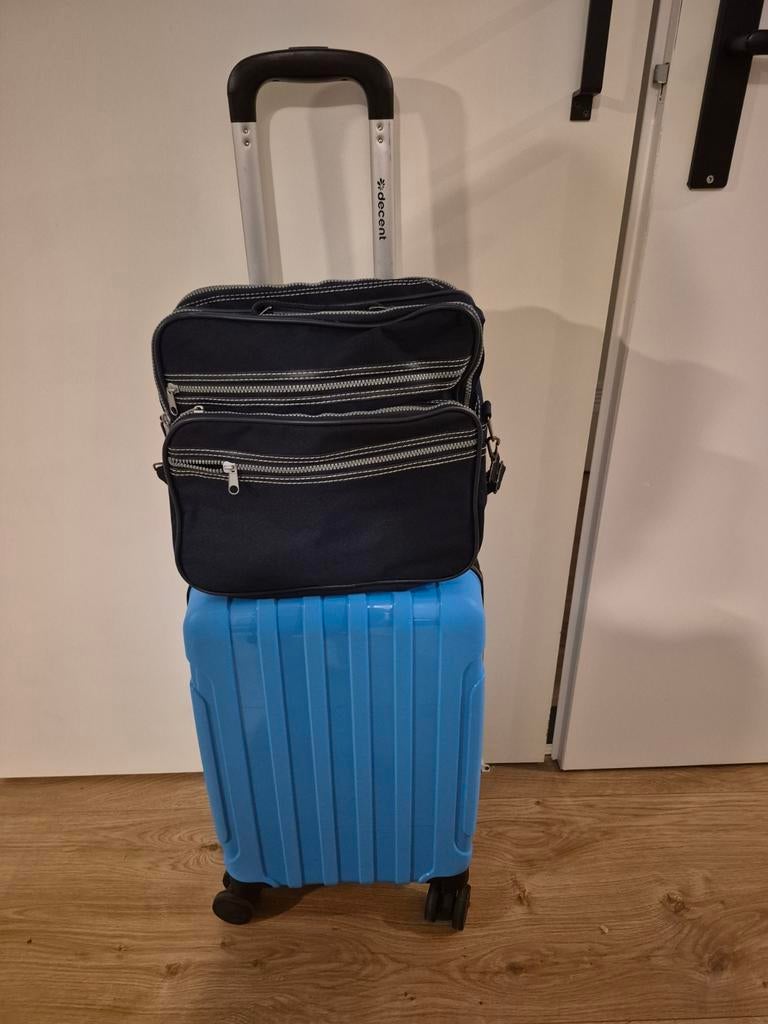 Decent Koffer met Bijpassende Reistas - Handbagage Set, Ophalen of Verzenden, Hard kunststof, 50 tot 60 cm, 35 tot 45 cm