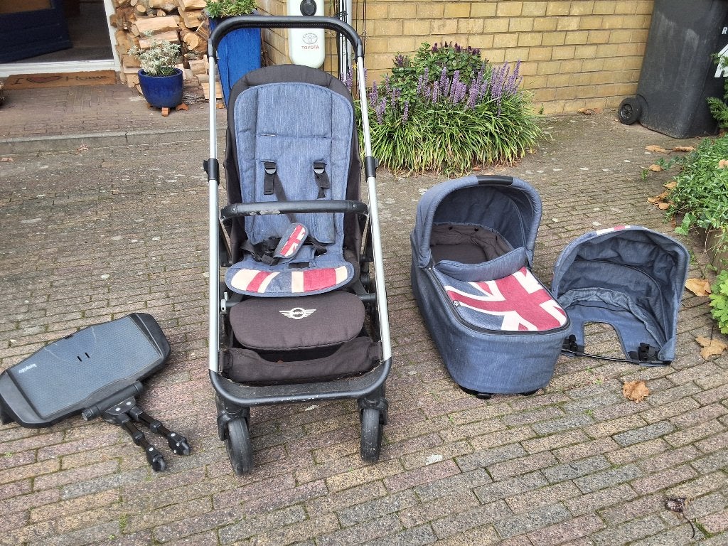 Easy walker Mini Kinderwagen met reiswieg, Kinderen en Baby's, Gebruikt, Combiwagen, Met reiswieg, Ophalen