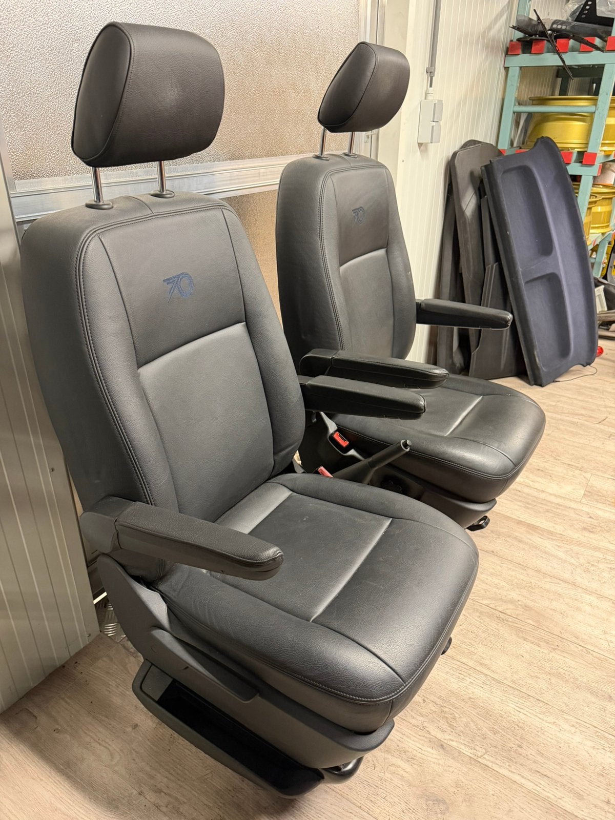 Lederen 70edition stoelen voor vw transporter T6, Auto-onderdelen, Ophalen, Gebruikt, Volkswagen
