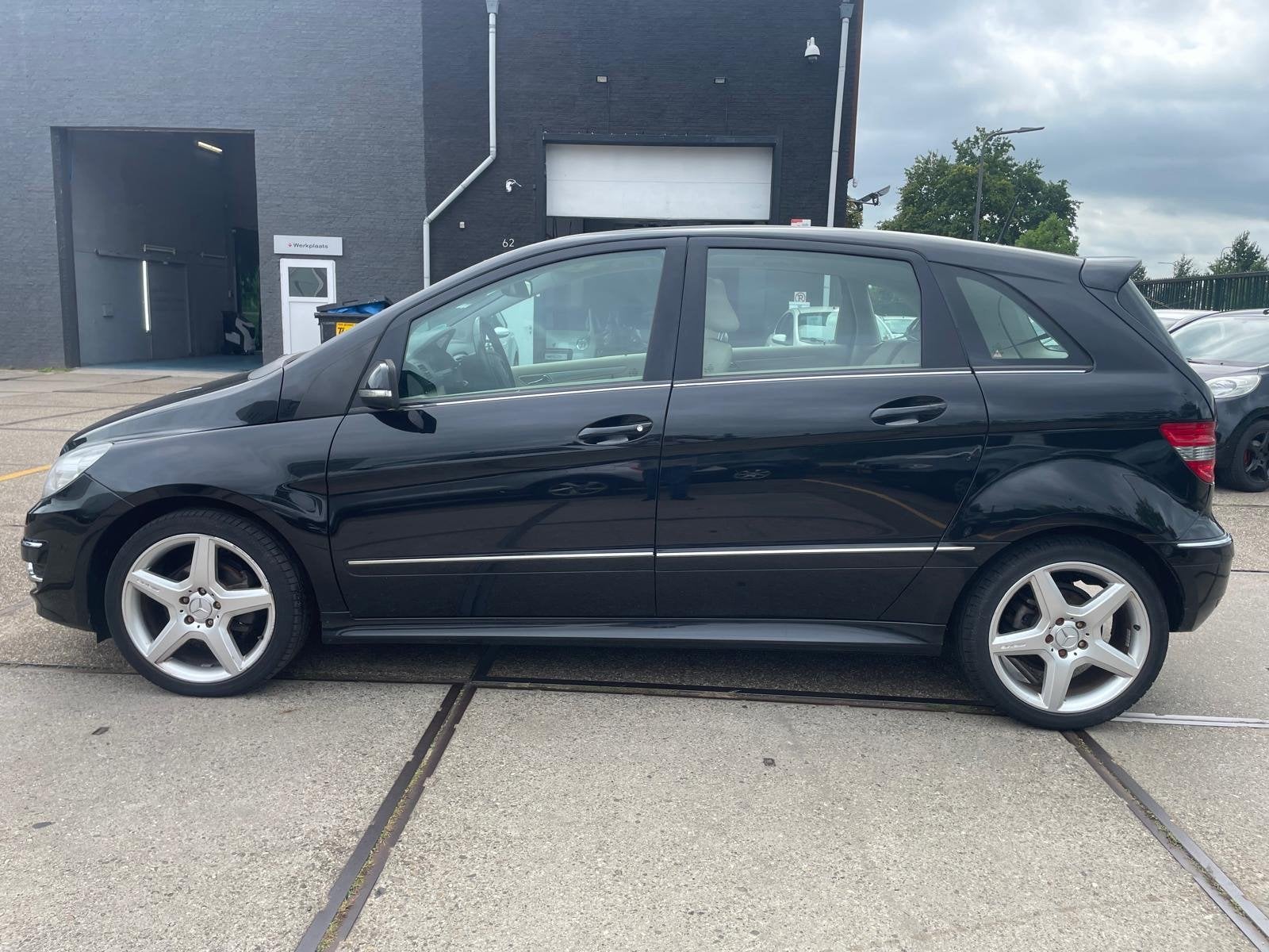 Mercedes-Benz B-klasse 160 Business Class, Auto's, Euro 5, Zwart, Bedrijf, 1265 kg