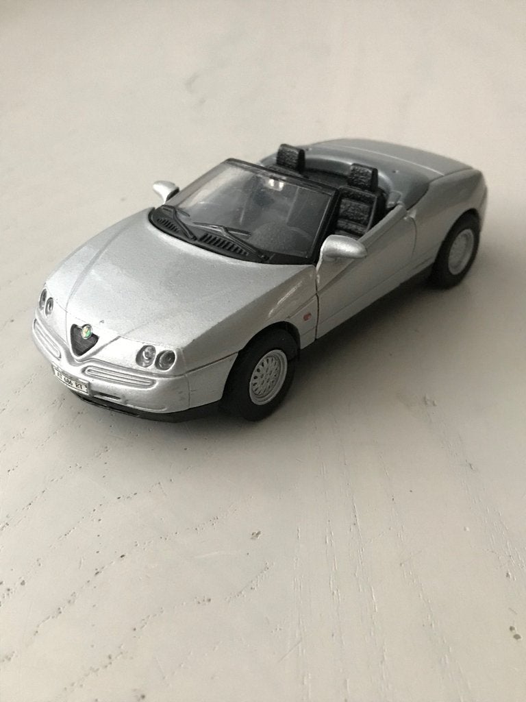 Alfa Romeo Spider (Type 916) Welly 1:38, Ophalen of Verzenden, Gebruikt, Auto, Overige merken