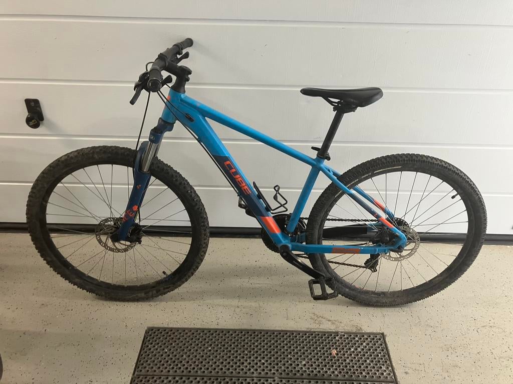 Cube Aim 27,5 inch mountainbike in goeie staat, Fietsen en Brommers, Fietsen | Mountainbikes en ATB, Minder dan 45 cm, Ophalen