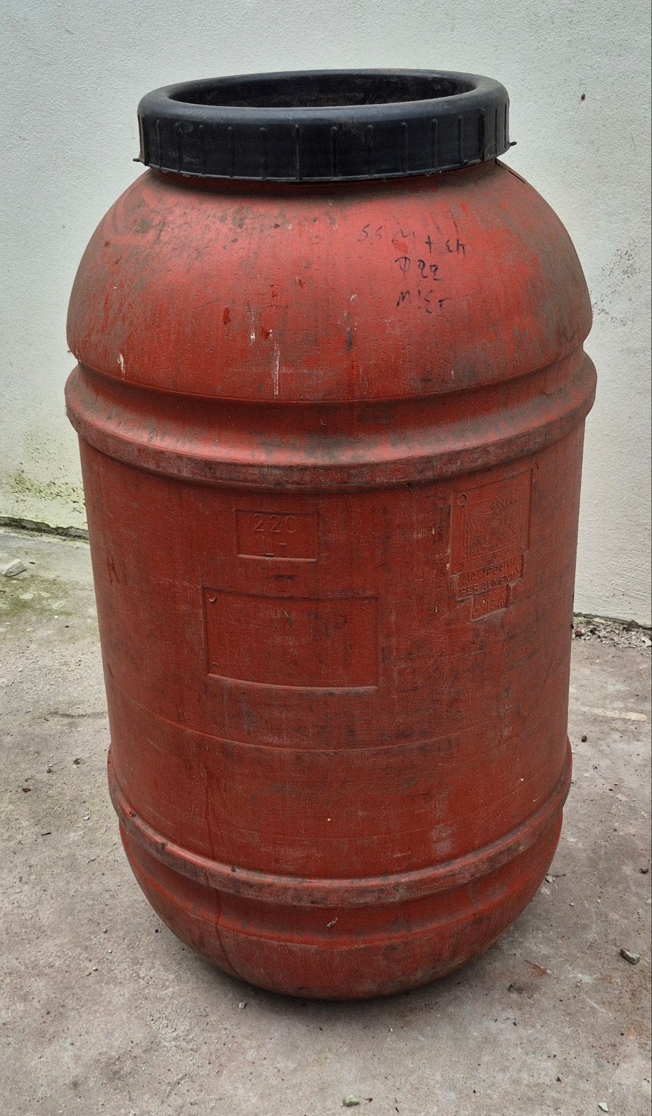 Voederton, 150 liter of meer, Ophalen, Gebruikt, Kunststof