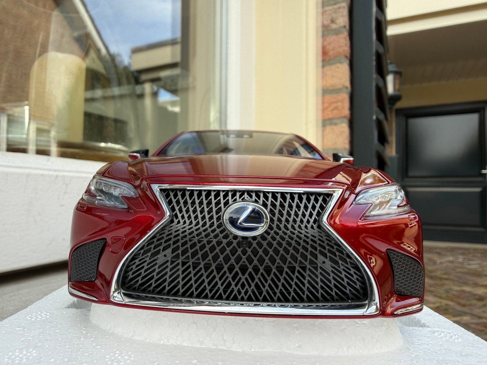 1:18 Lexus LS500H Morello Red Metallic 2018 Autoart 78869, Auto, Autoart, Nieuw, Ophalen of Verzenden
