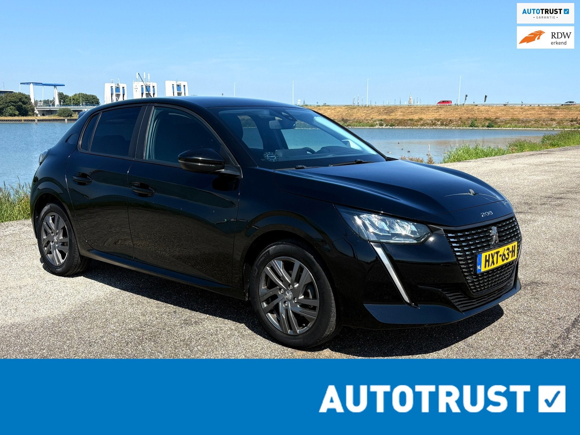 Peugeot 208 1.2 PureTech Active Pack Business/Airco/Led/Apk, Voorwielaandrijving, Dealer onderhouden, Stof, Gebruikt
