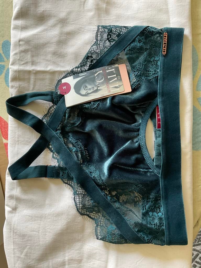 Nieuwe Love & Lust bralette van Hunkemöller, maat M, Kleding | Dames, Ondergoed en Lingerie, Ophalen of Verzenden, Groen, BH