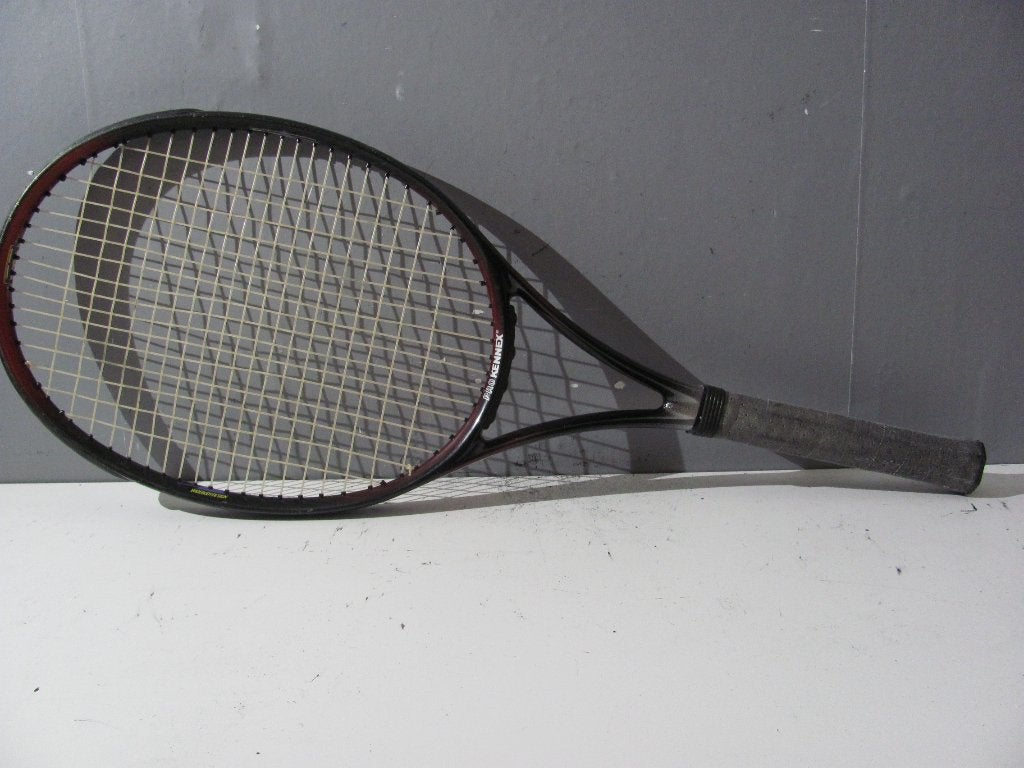 tennis racket van pro kennex signature, Sport en Fitness, Tennis, Overige merken, Ophalen of Verzenden, Zo goed als nieuw, Racket