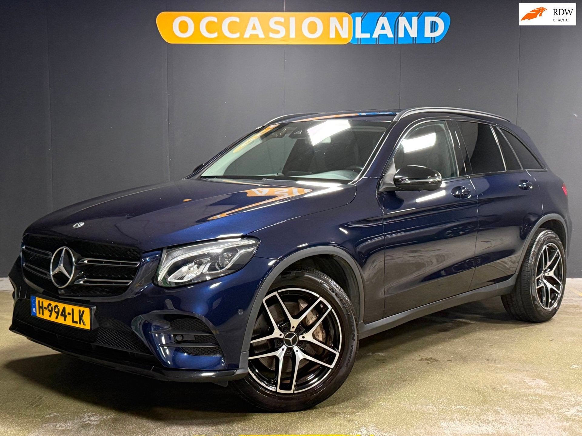 Mercedes-Benz GLC-klasse 250 AMG Line 4MATIC Sport Edition P, Auto's, Automatische klimaatregeling, Gebruikt, 4 cilinders, Blauw