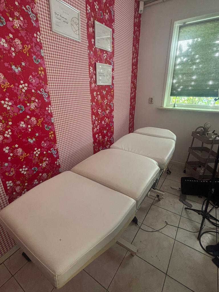 Beauty salon behandel stoel, Ophalen