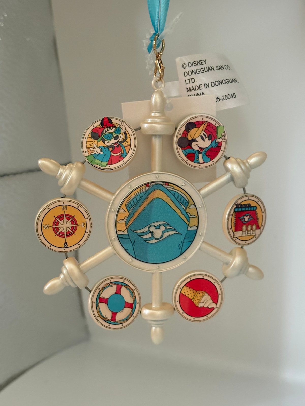 Disney cruise line ornament, Ophalen of Verzenden, Overige figuren, Zo goed als nieuw, Beeldje of Figuurtje