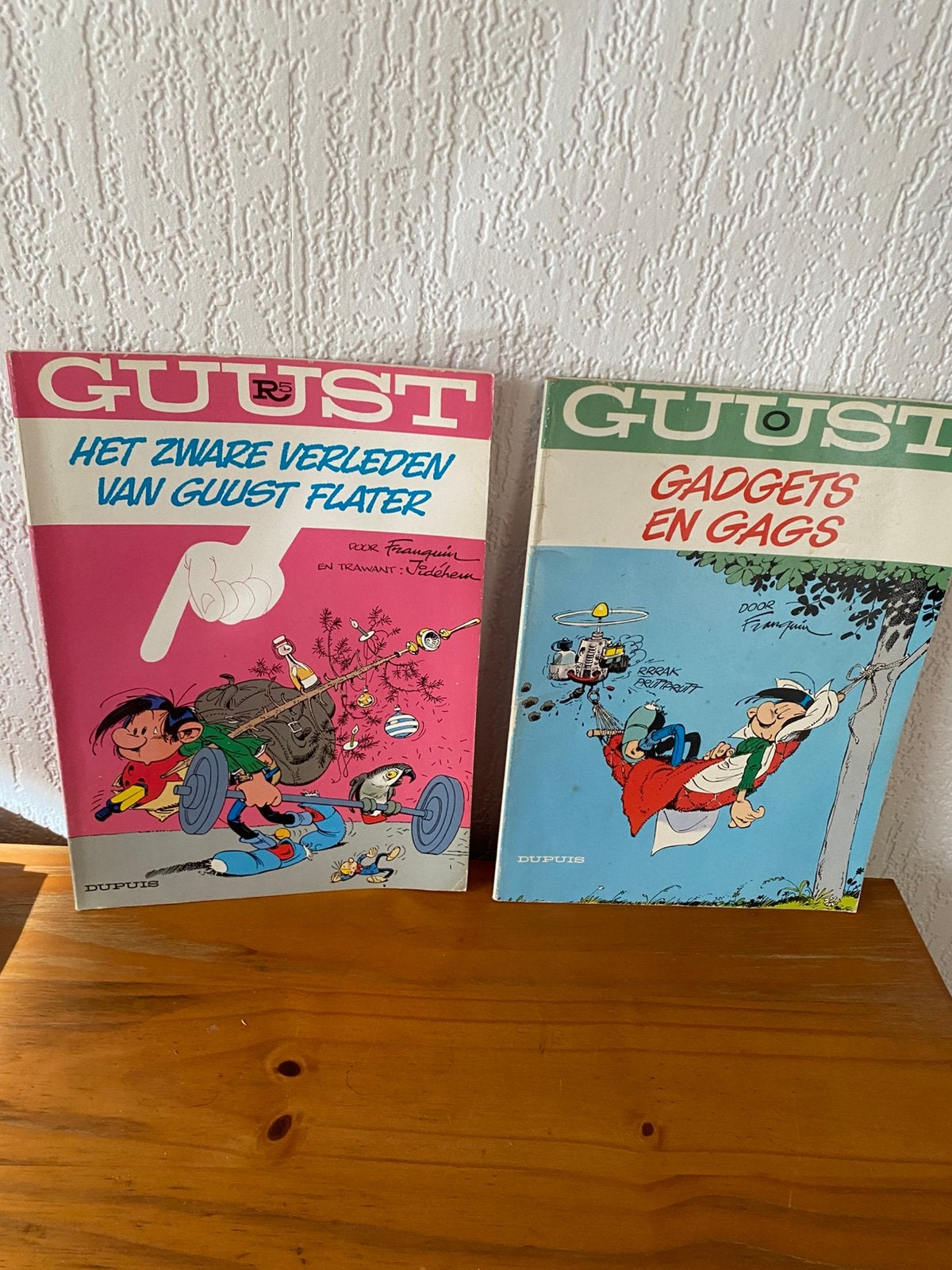Twee stripboeken van Guust Flater, Meerdere stripboeken, Ophalen of Verzenden, Zo goed als nieuw