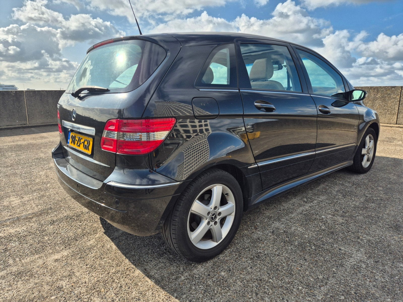 Mercedes-Benz B200 Automaat Turbo | 118.000 km | APK 07-2027, 136 pk, 4 cilinders, 1290 kg, Zwart