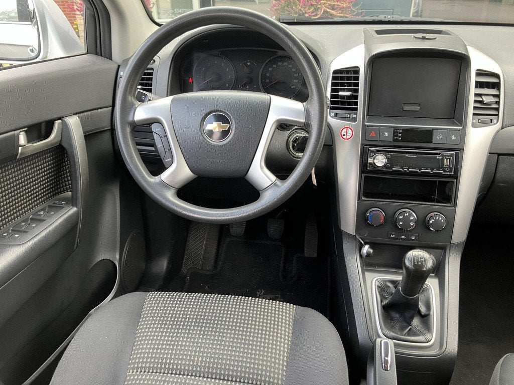 Chevrolet Captiva 2.4i Style 2WD | Airco | Elektr. ramen + s, Auto's, Chevrolet, Gebruikt, 4 cilinders, 7 stoelen, Parkeersensor