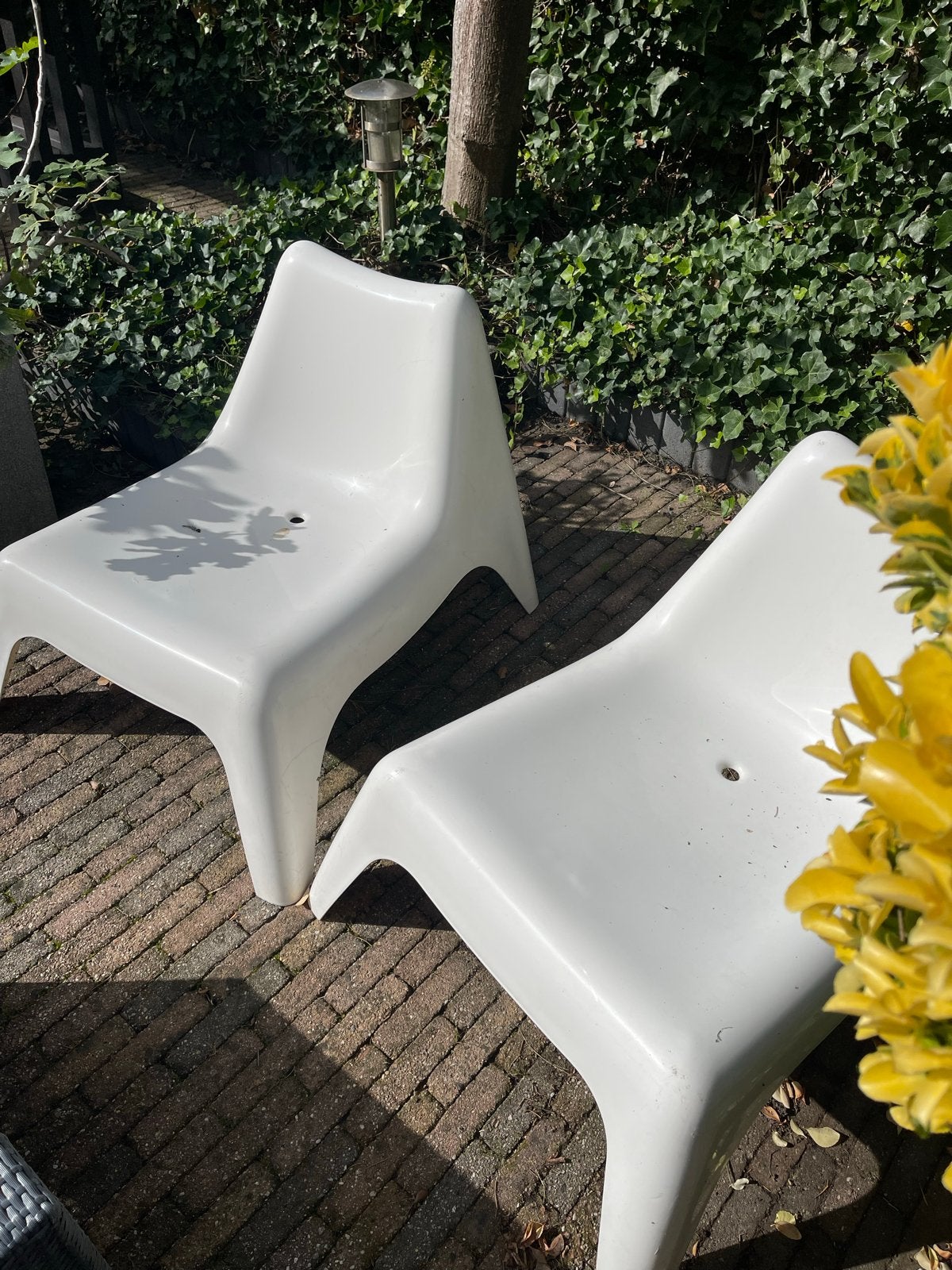 2 Ikea kunststof tuinstoelen, stapelbaar, Ophalen, Gebruikt, Kunststof, Stapelbaar