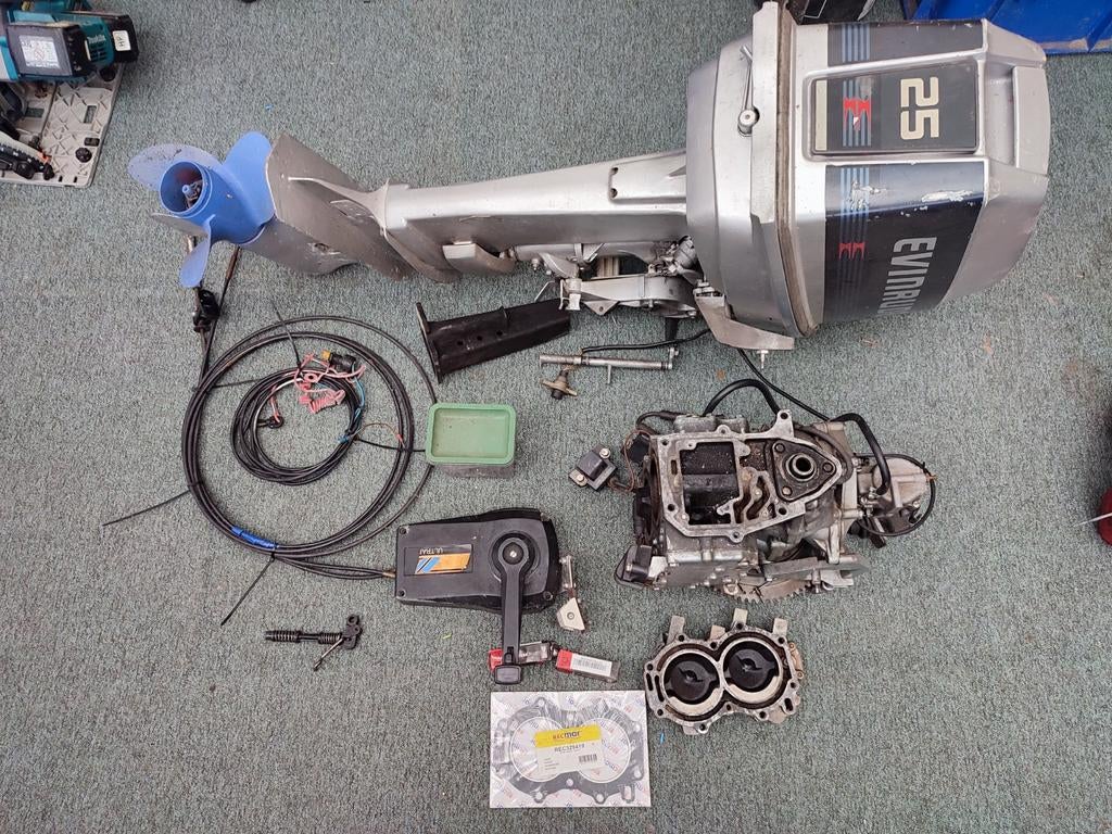 Evinrude 25pk 2takt, Watersport en Boten, Ophalen, Benzine, 10 tot 30 pk, Met afstandsbediening