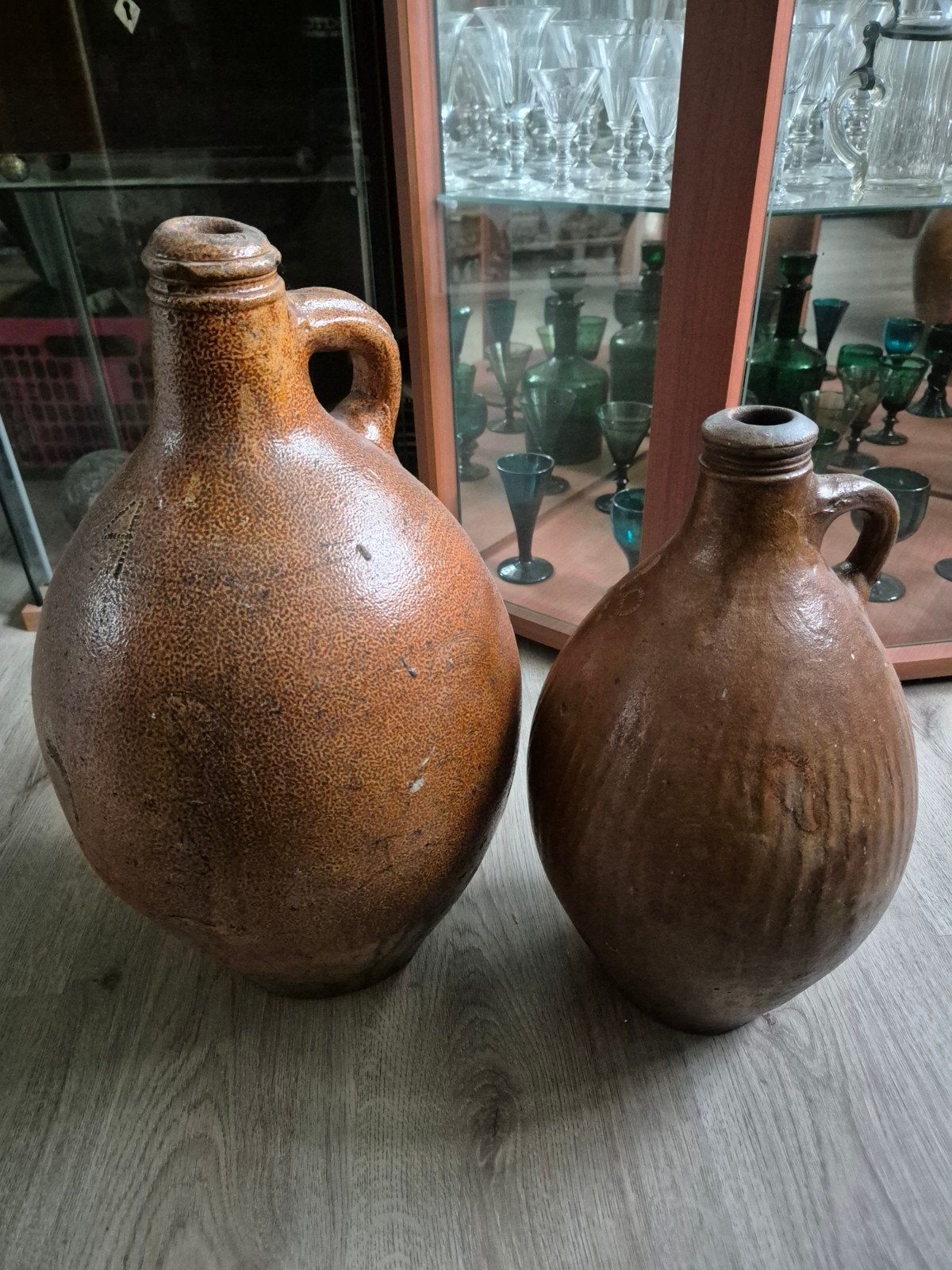 2 Antieke steengoed Kruiken, Ophalen of Verzenden