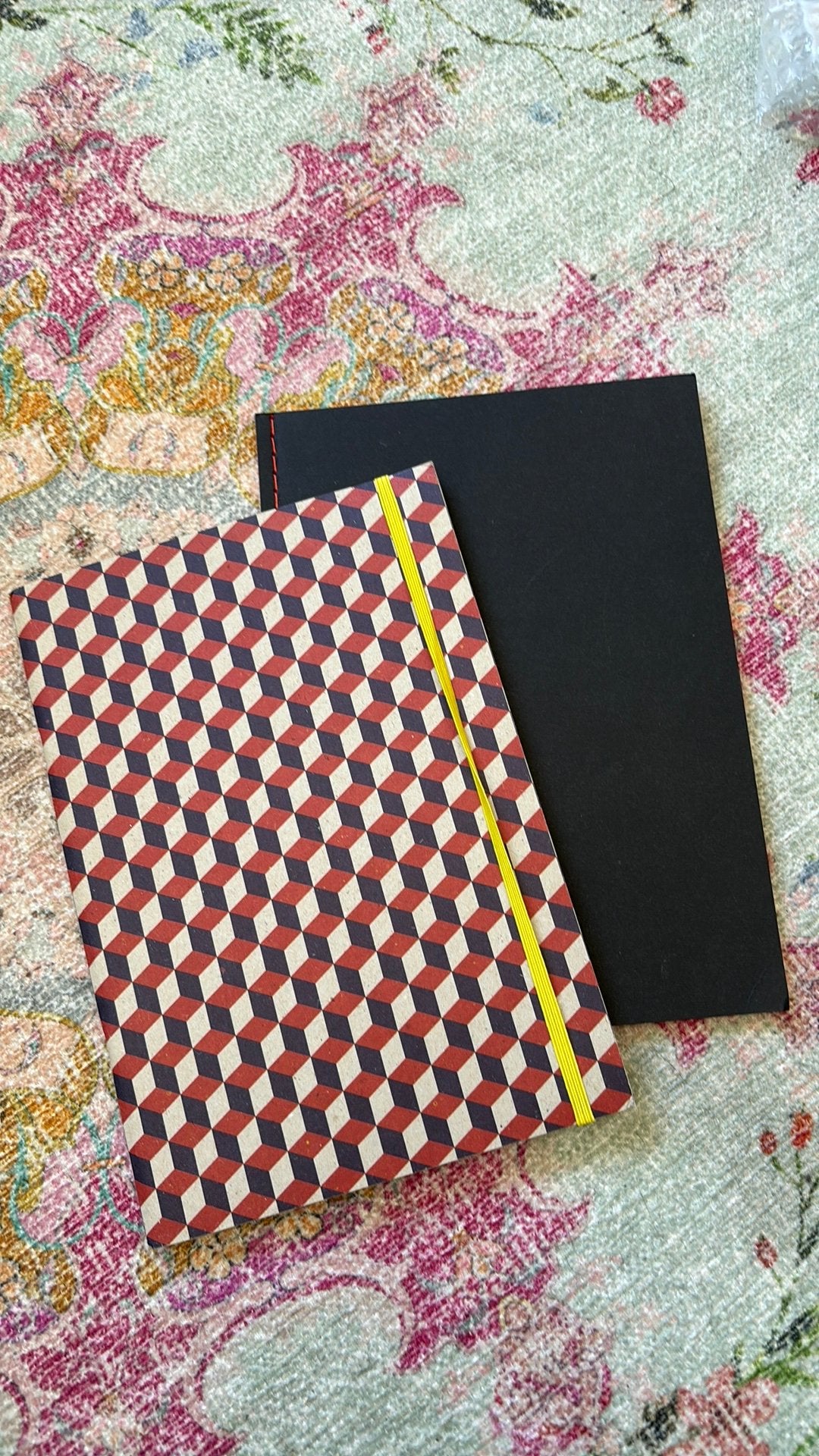 1973 en HEMA notitieboekje schrift kraft neon oranje A5, Diversen, Schrijfwaren, Ophalen of Verzenden, Zo goed als nieuw