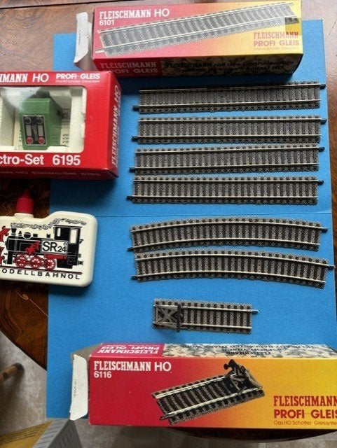 Fleischmann rails e.d., Hobby en Vrije tijd, Modeltreinen | H0, Gelijkstroom, Fleischmann, Rails, Ophalen of Verzenden