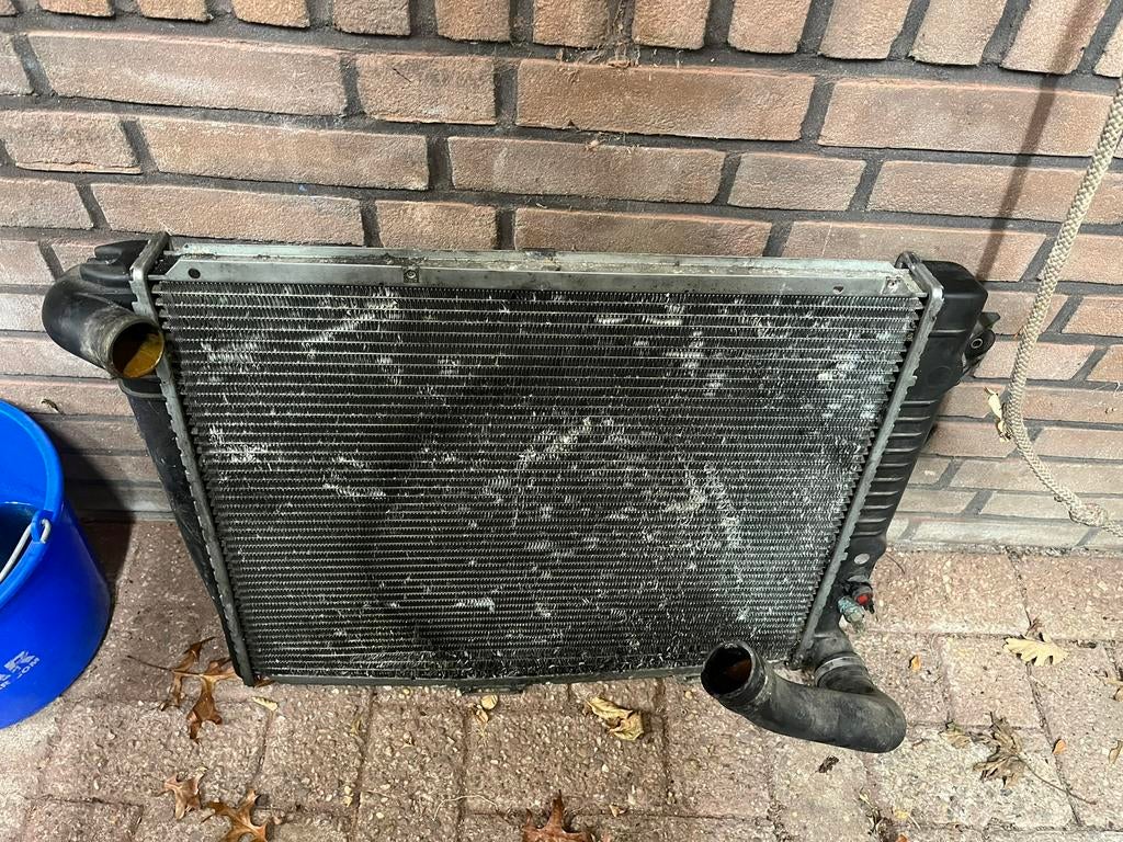 Gevraagd! Bmw e28 diesel radiateur, Auto-onderdelen, Ophalen of Verzenden