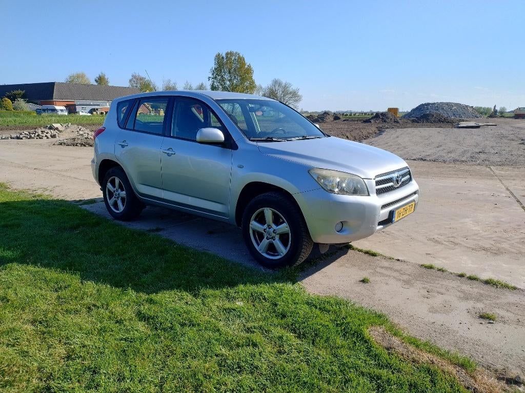 Toyota Rav4 2.0 16V Vvt-i 2008 Grijs, 1998 cc, Stof, 1440 kg, 4 cilinders