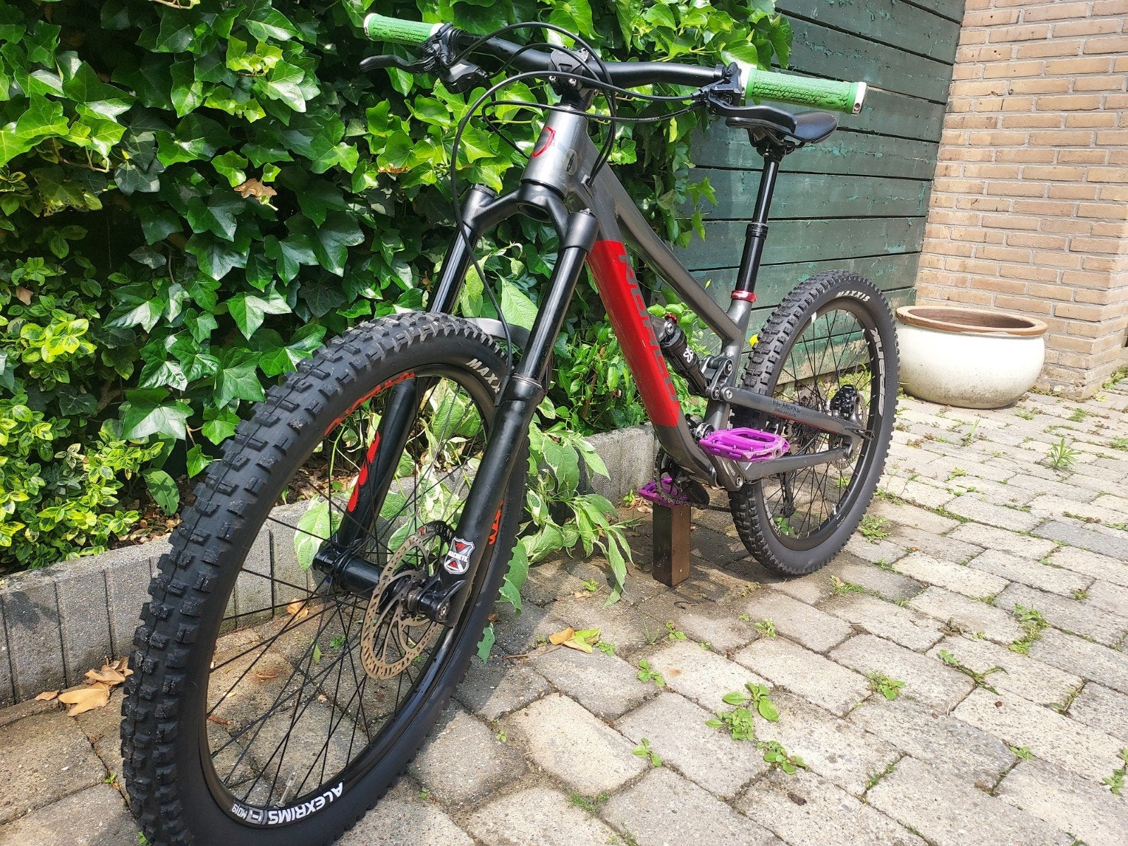 Norco Fluid FS2, 24 inch, fully, Gebruikt, Fully, Schijfrem, Ophalen