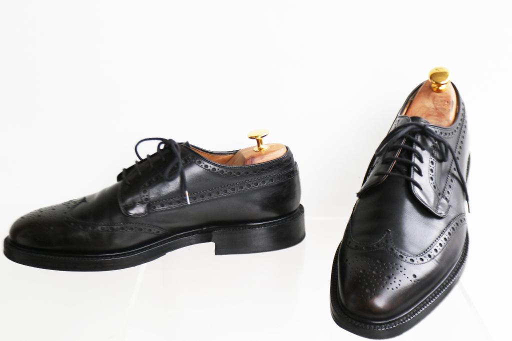 Superieure Church’s Grafton wingtips in maat 7 F = maat 41, Zwart, Ophalen of Verzenden, Zo goed als nieuw, Church's