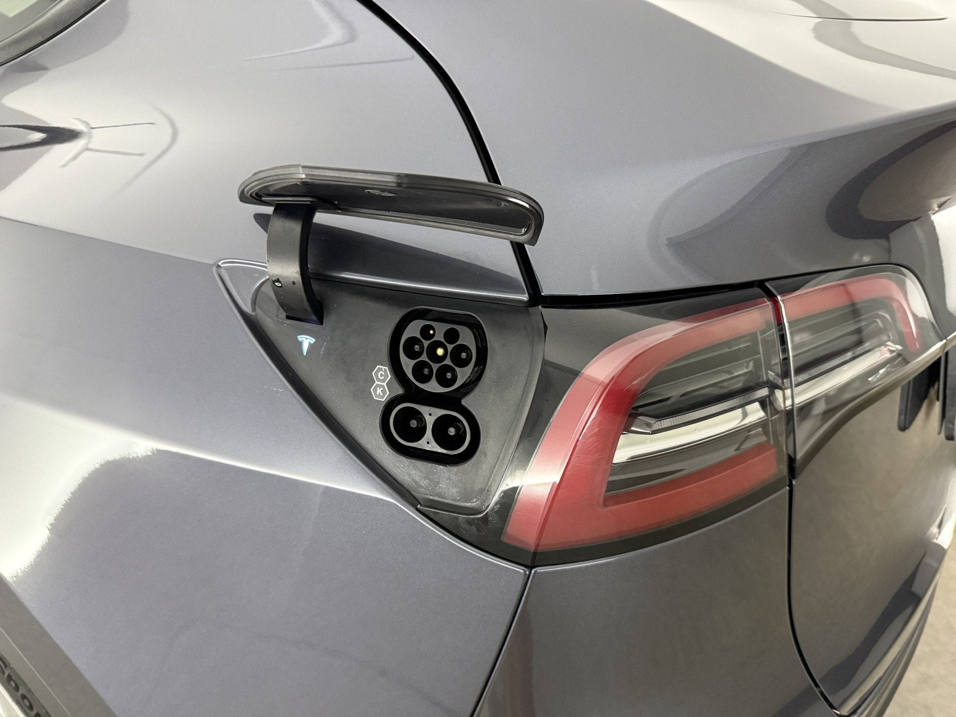 Foto 8 van Tesla Model Y Long Range AWD 75 kWh | Snelladen | SOH 90% |