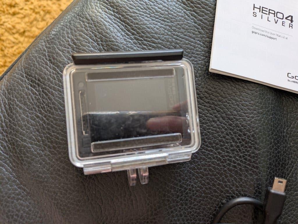 Foto 5 van GoPro Hero 4 Silver actiecamera met accessoires