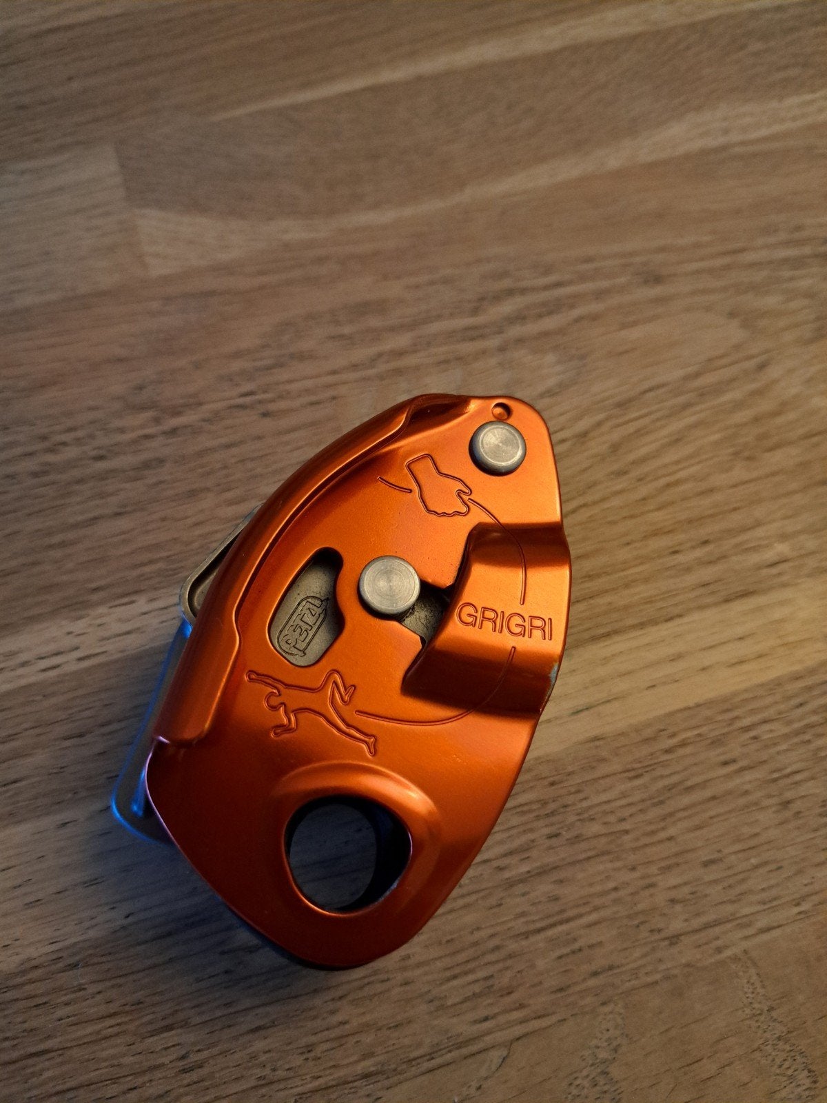 Petzl Grigri Klimzekeringapparaat - Zo goed als nieuw, Sport en Fitness, Ophalen of Verzenden