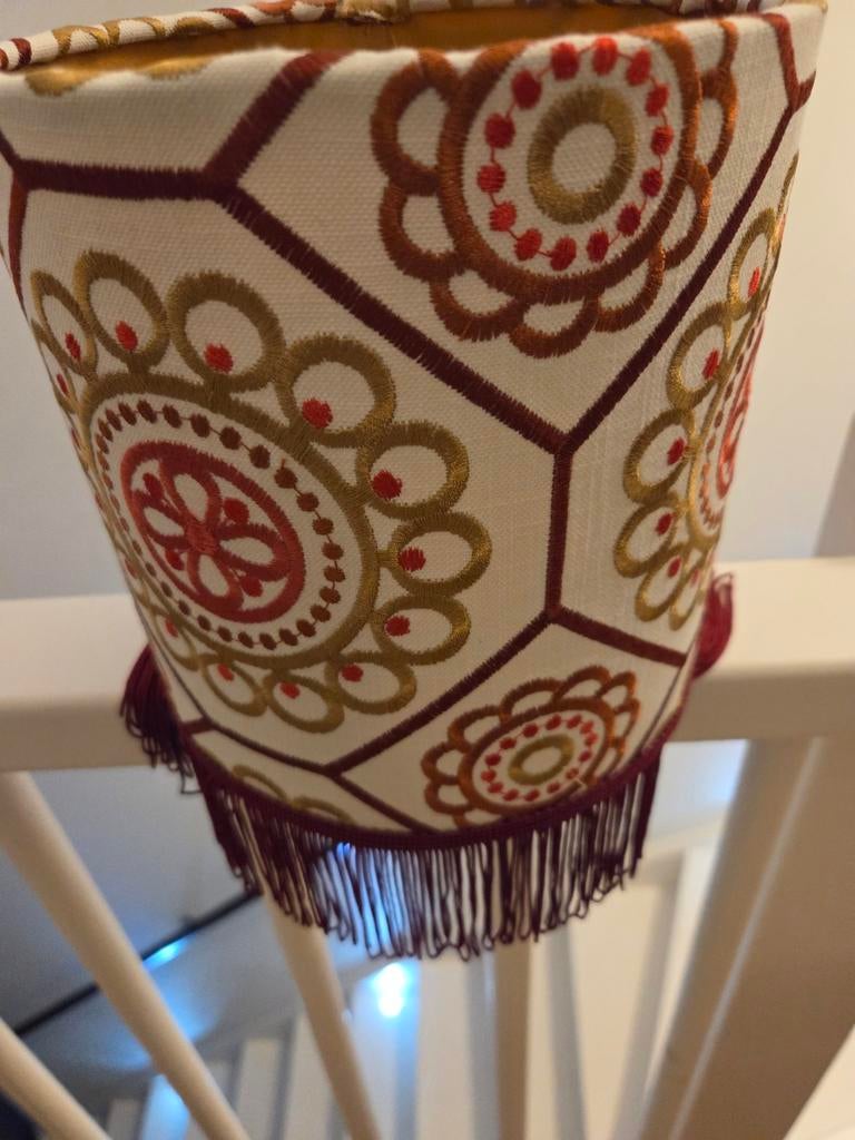 Decoratieve Lampenkap met Borduursel en Franjes, Huis en Inrichting, Lampen | Lampenkappen, Bohemian, Oosters, Decoratief, 25 tot 50 cm