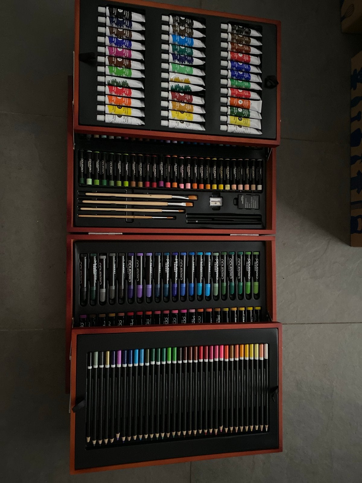 Complete Tekenkoffer met Verf, Krijt, Stiften en Potloden, Ophalen, Zo goed als nieuw, Acrylverf